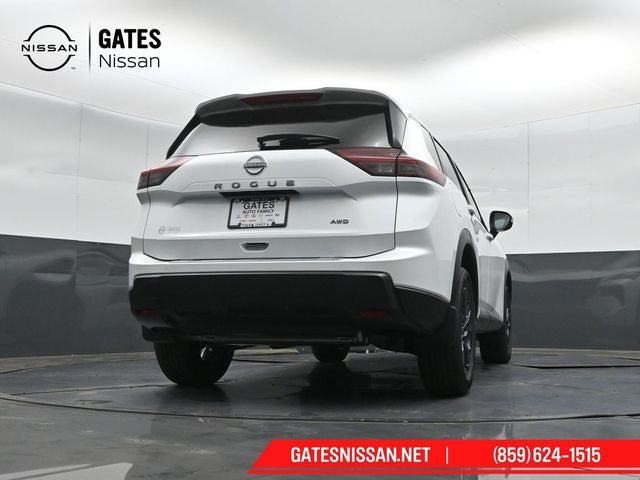 New 2026 Nissan Rogue SV w/ Cold Weather Package AWD/4WD image 36