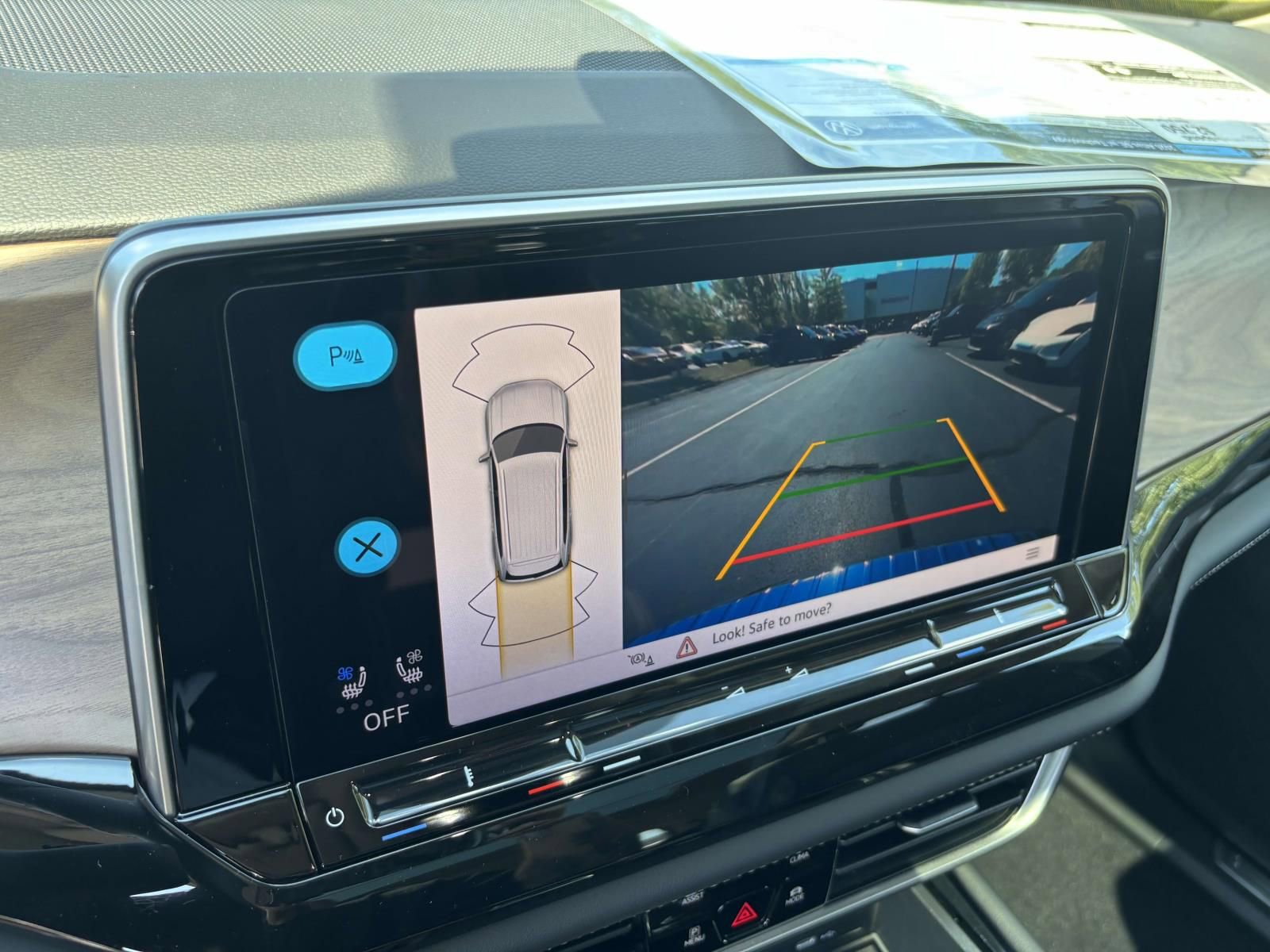 New 2026 Volkswagen Atlas SE image 21