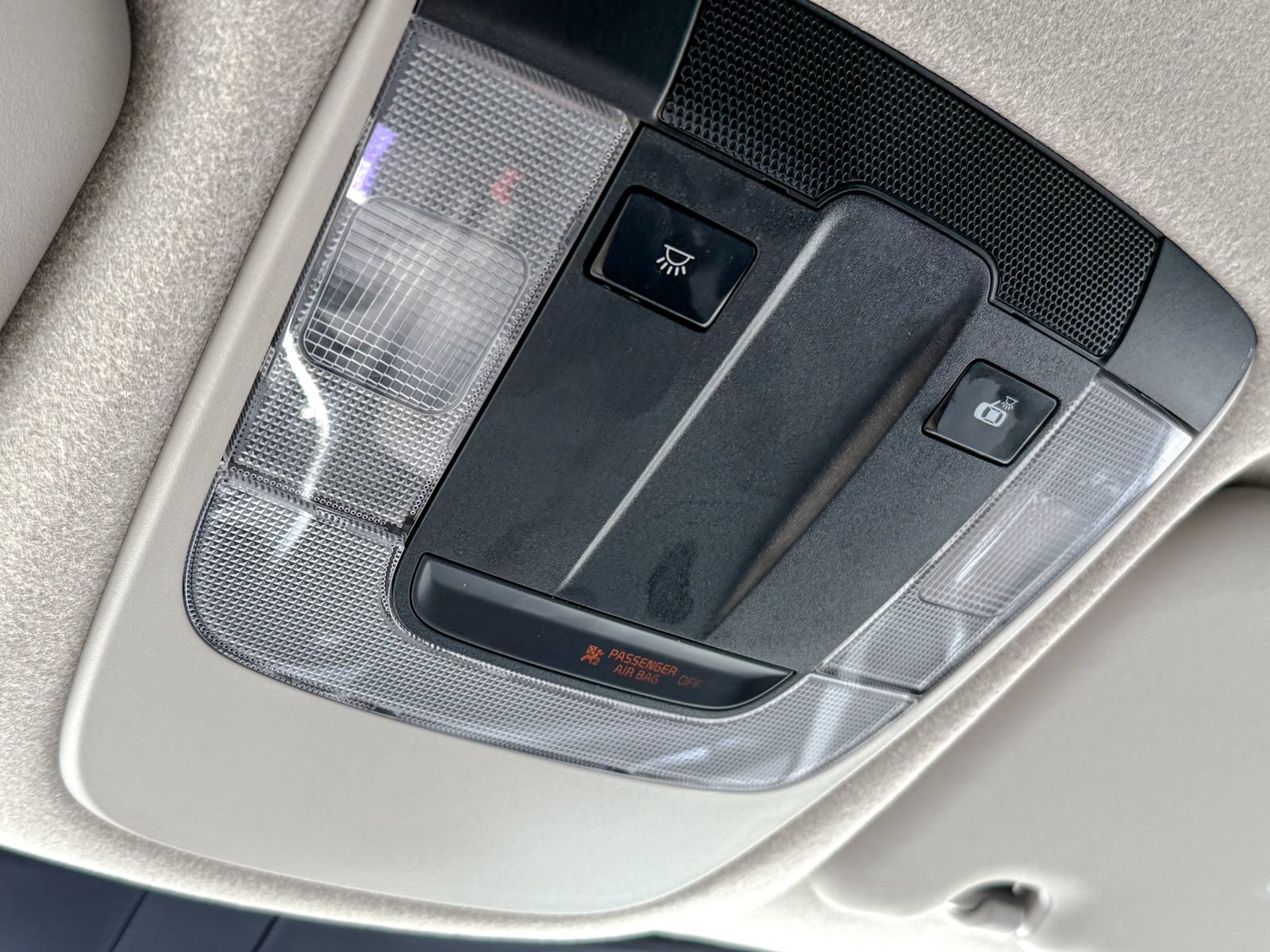 Certified 2025 Kia Niro LX FWD image 30