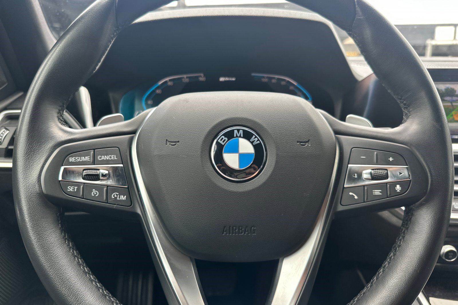 Used 2021 BMW 330e w/ Convenience Package RWD image 28