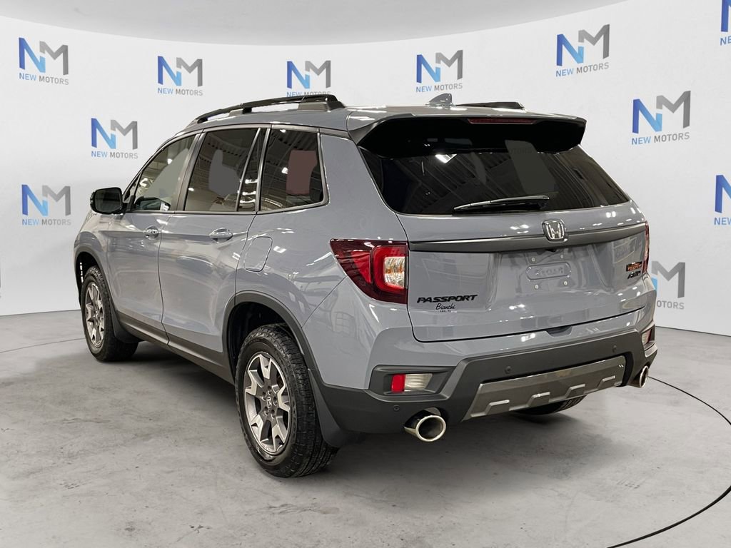 Used 2022 Honda Passport TrailSport image 3