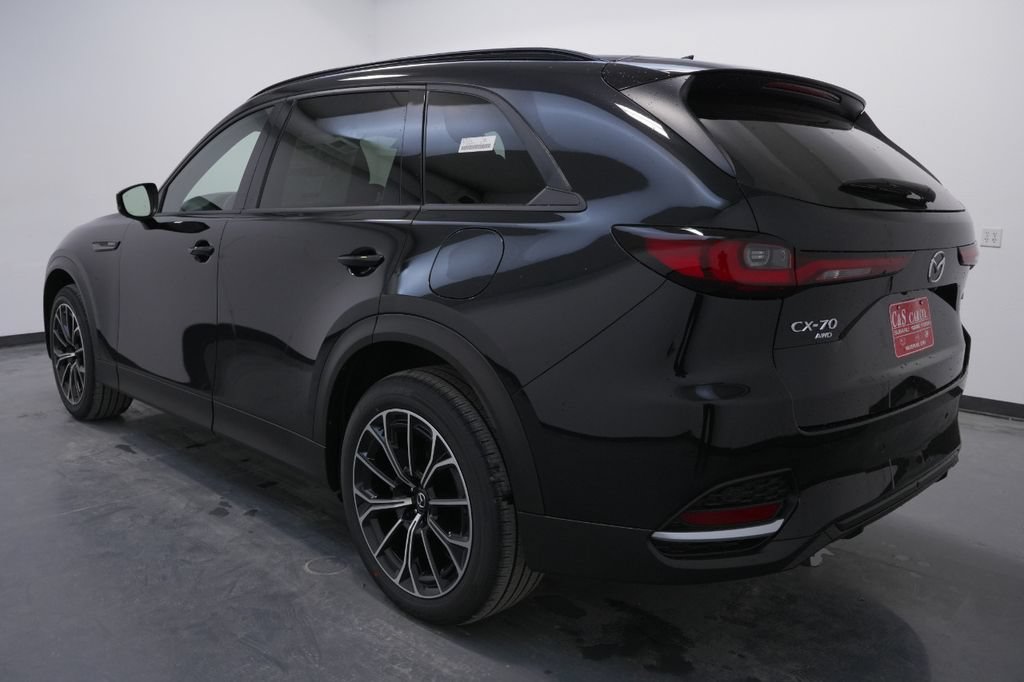 New 2025 MAZDA CX-70 Plug-In Hybrid w/ Premium Plus AWD/4WD image 18