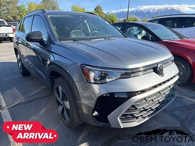 Used 2025 Volkswagen Taos S image 11