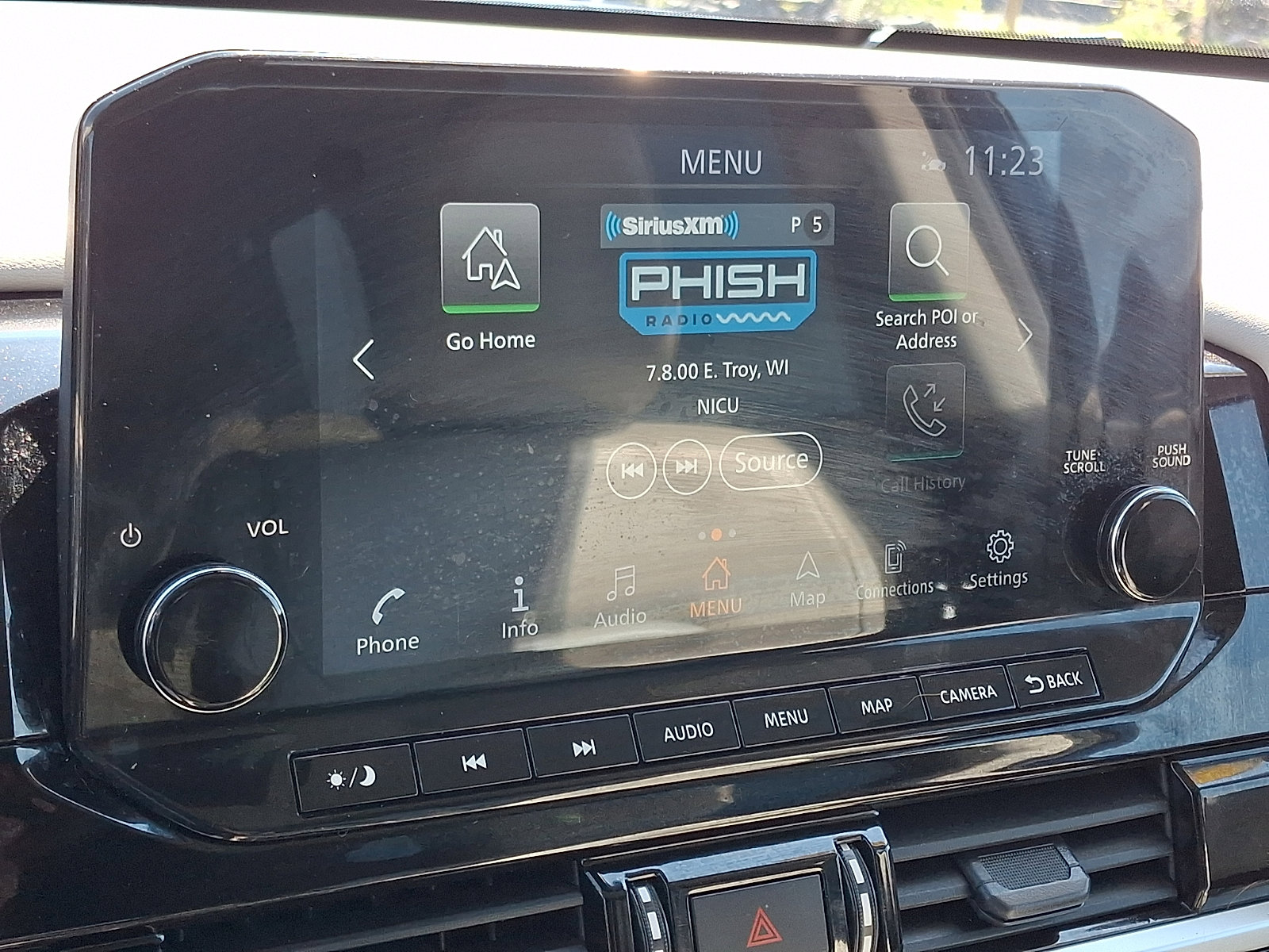Used 2022 Nissan Pathfinder SL AWD/4WD image 17