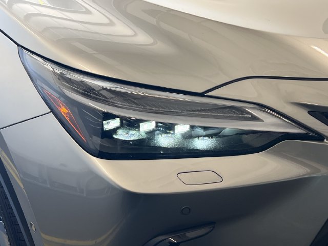 Used 2025 Lexus NX 450h+ AWD w/ Accessory Package (2T) image 14