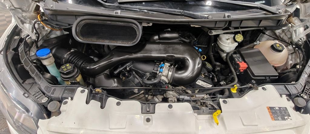 Used 2016 Ford Transit 350 XL image 33