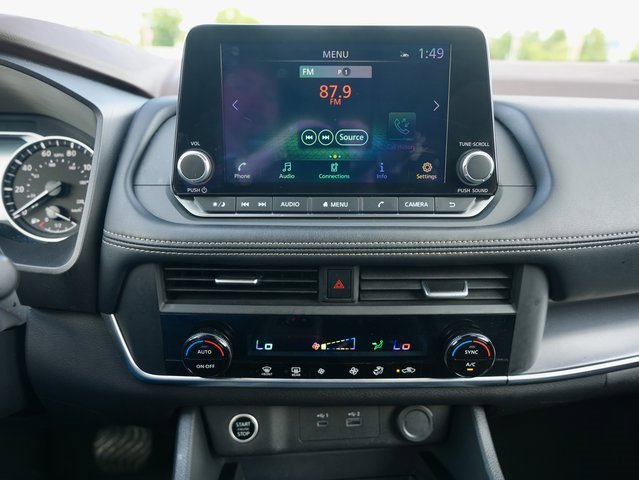 Used 2023 Nissan Rogue SV image 20