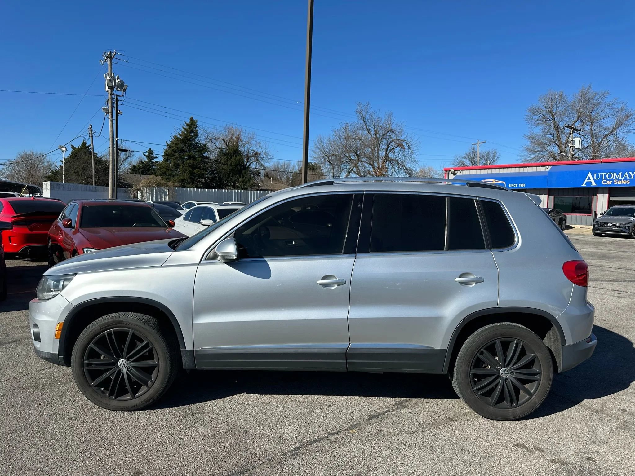 Used 2013 Volkswagen Tiguan SE AWD/4WD image 35