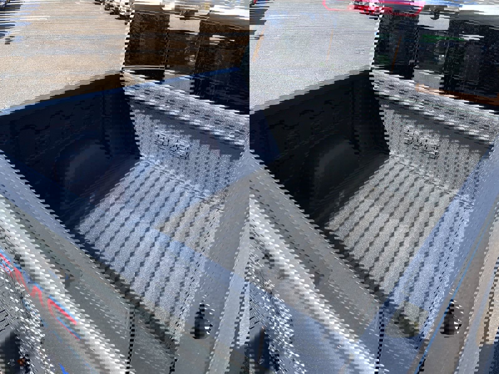 New 2026 GMC Sierra 1500 AT4 w/ AT4 Premium Package image 32