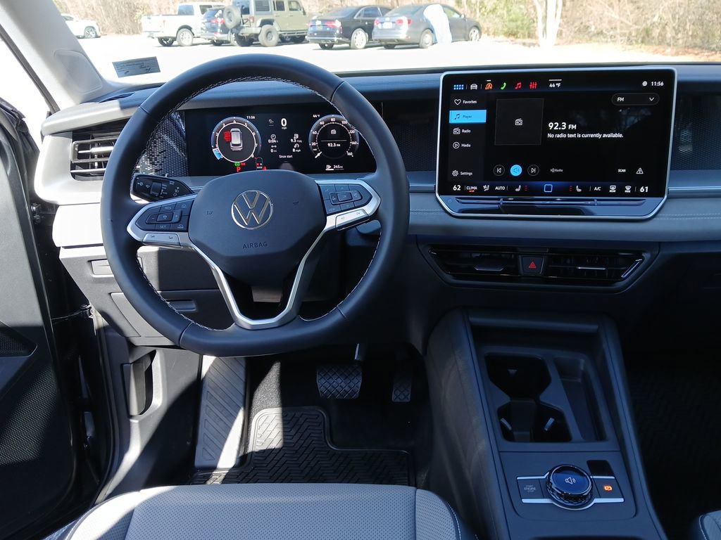 New 2026 Volkswagen Tiguan SE image 13