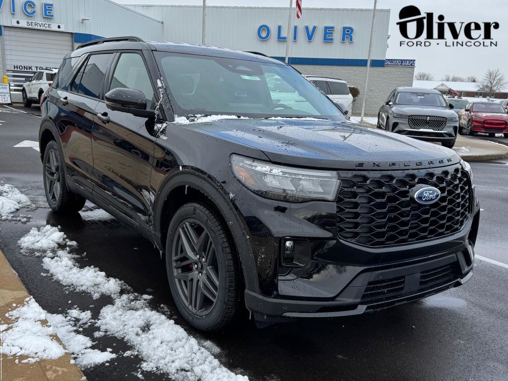 New 2026 Ford Explorer ST-Line w/ ST-Line Street Pack image 1