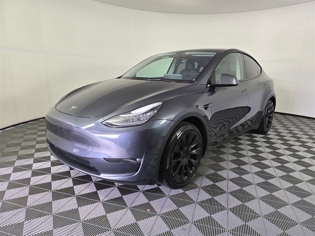 Used 2021 Tesla Model Y Long Range image 3