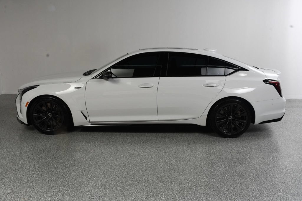 Used 2026 Cadillac CT5 V Blackwing w/ Super Cruise 1 Package RWD image 3