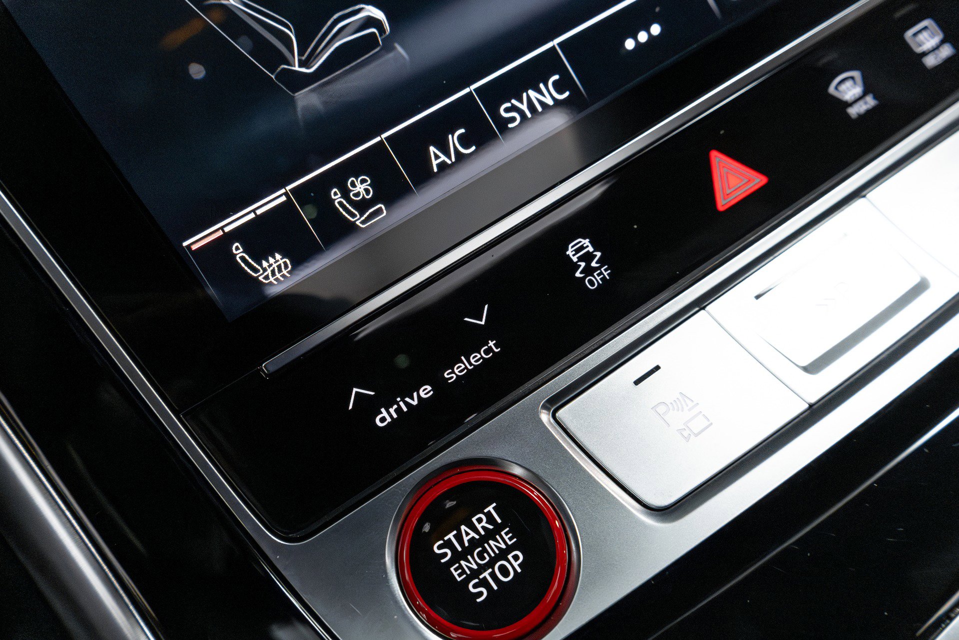 Used 2023 Audi SQ8 Prestige image 61