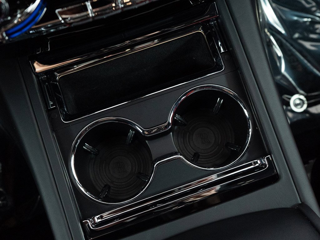 Certified 2024 Rolls-Royce Phantom Sedan w/ The Phantom Package image 44