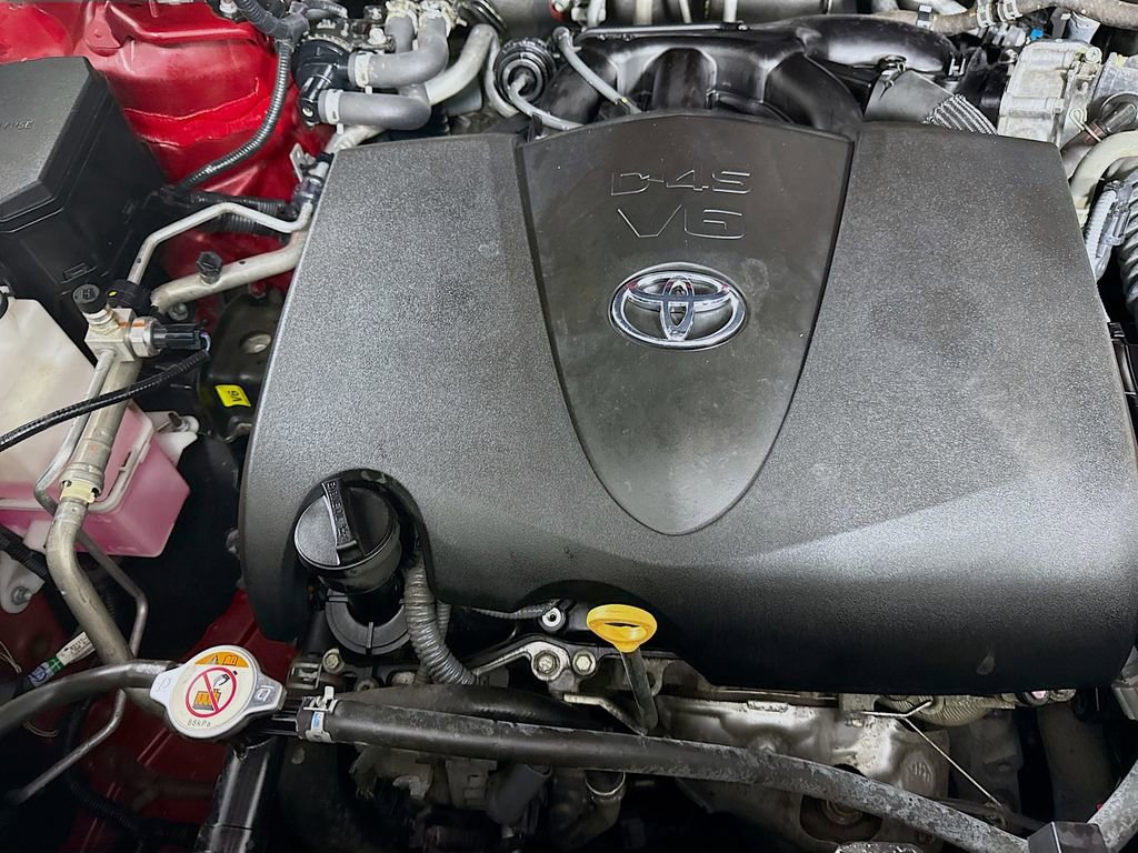 Used 2021 Toyota Highlander Platinum image 36