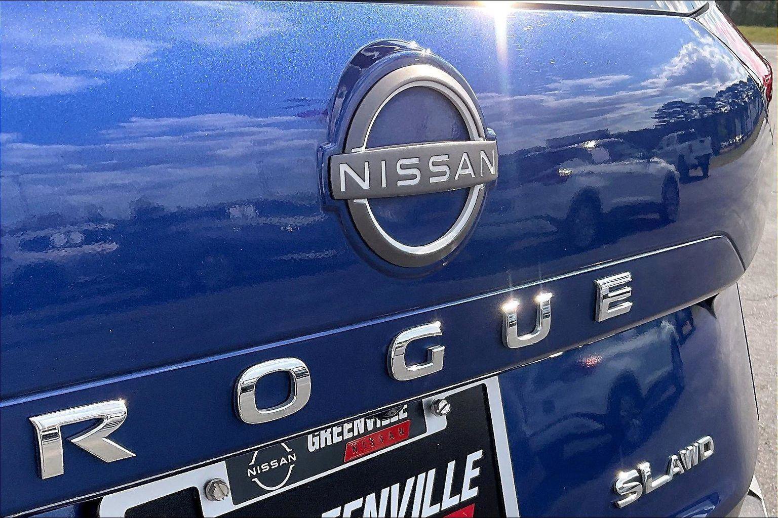 Certified 2023 Nissan Rogue SL image 9