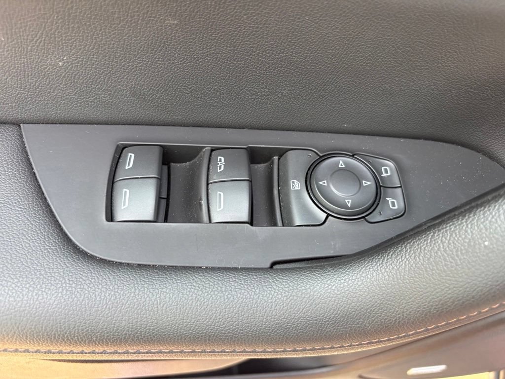 Used 2023 Chevrolet Blazer Premier w/ Driver Confidence II Package AWD/4WD image 15