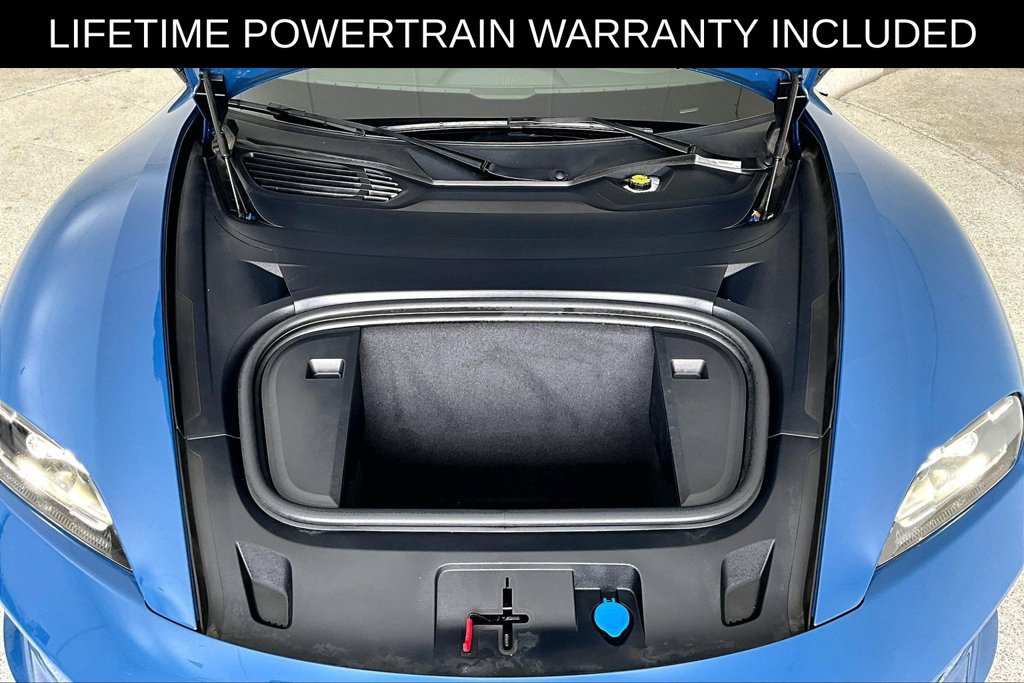 Used 2025 Porsche Taycan RWD image 11