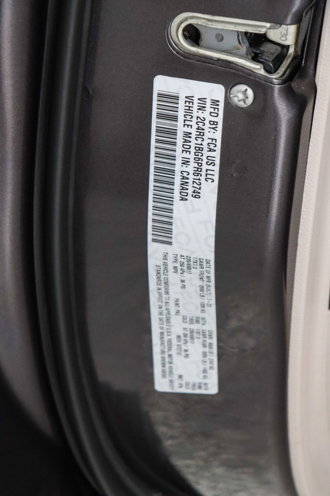 Used 2023 Chrysler Pacifica Touring-L image 33