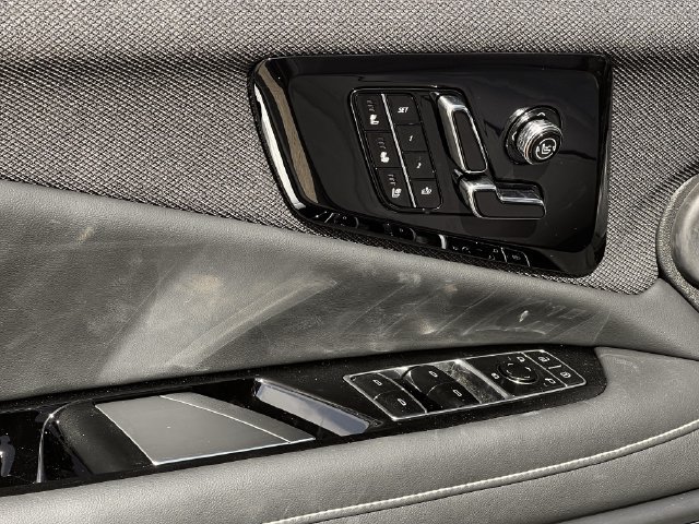 New 2027 Cadillac Optiq V w/ Deep Ocean Design Edition AWD/4WD image 19