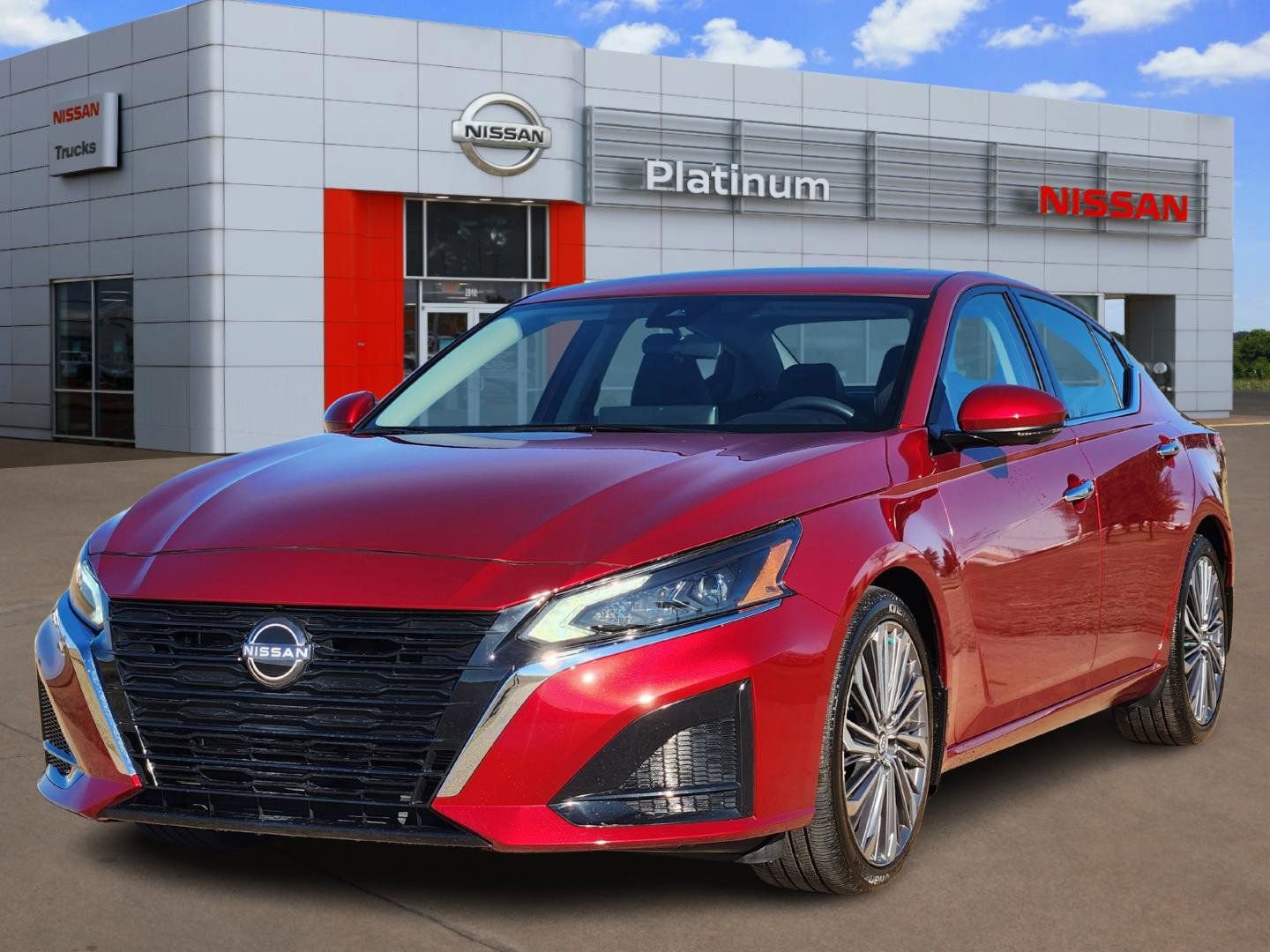 Used 2024 Nissan Altima 2.5 SL image 2