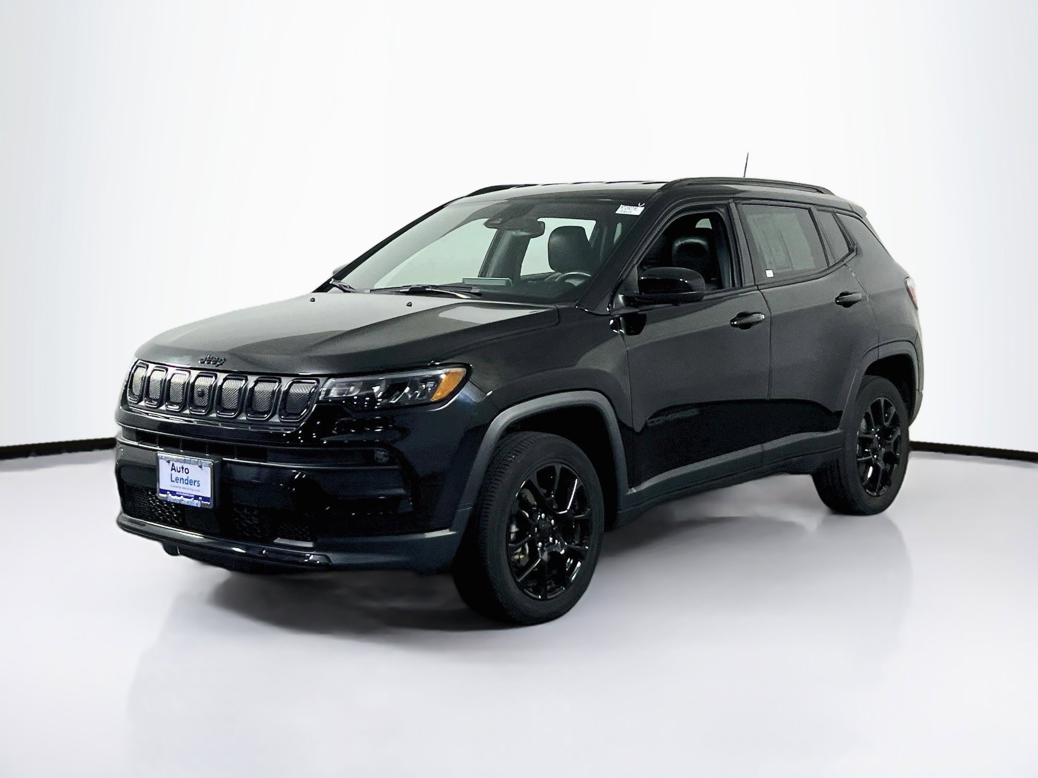 Used 2022 Jeep Compass Latitude w/ Convenience Group AWD/4WD image 1