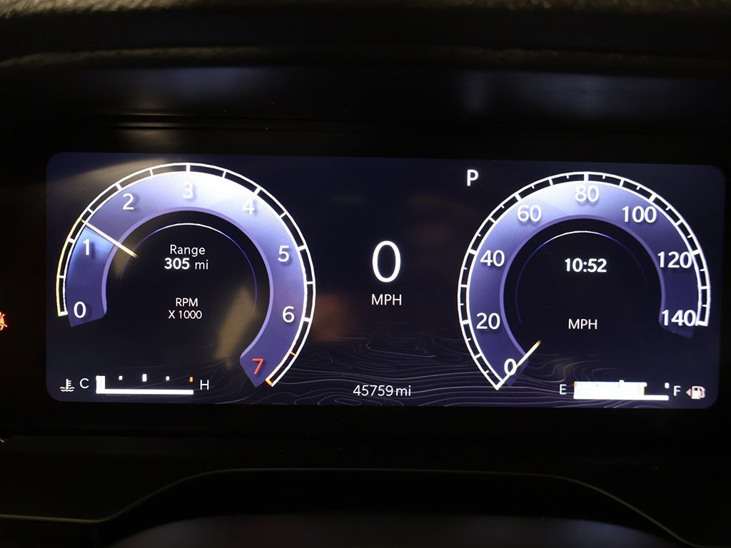 Used 2024 Jeep Grand Cherokee Altitude image 40