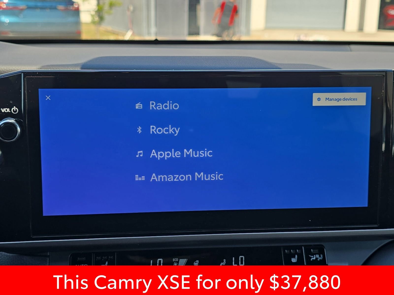 Used 2025 Toyota Camry XSE FWD image 27