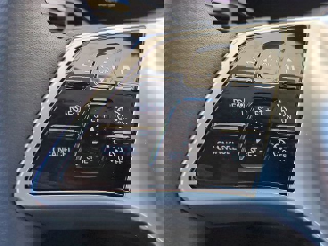 Used 2025 Mercedes-Benz C 300 C 300 image 24