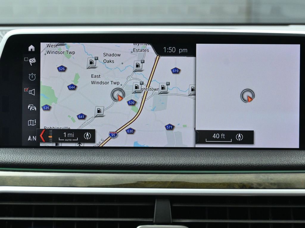 Used 2019 BMW 750i image 29