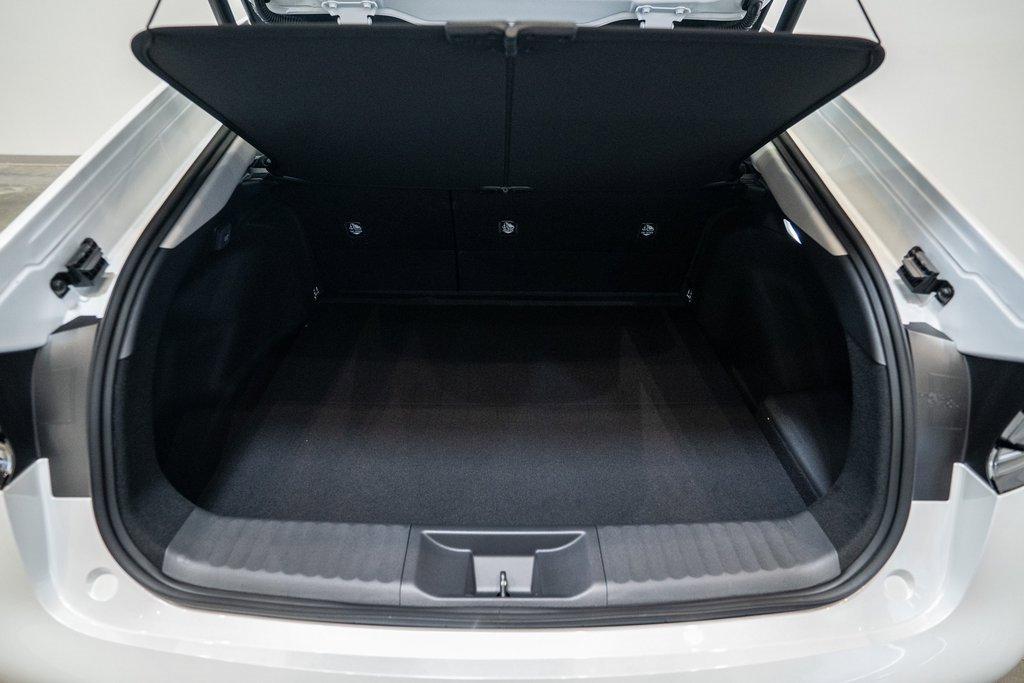 New 2026 Toyota Prius Plug-In Hybrid image 11