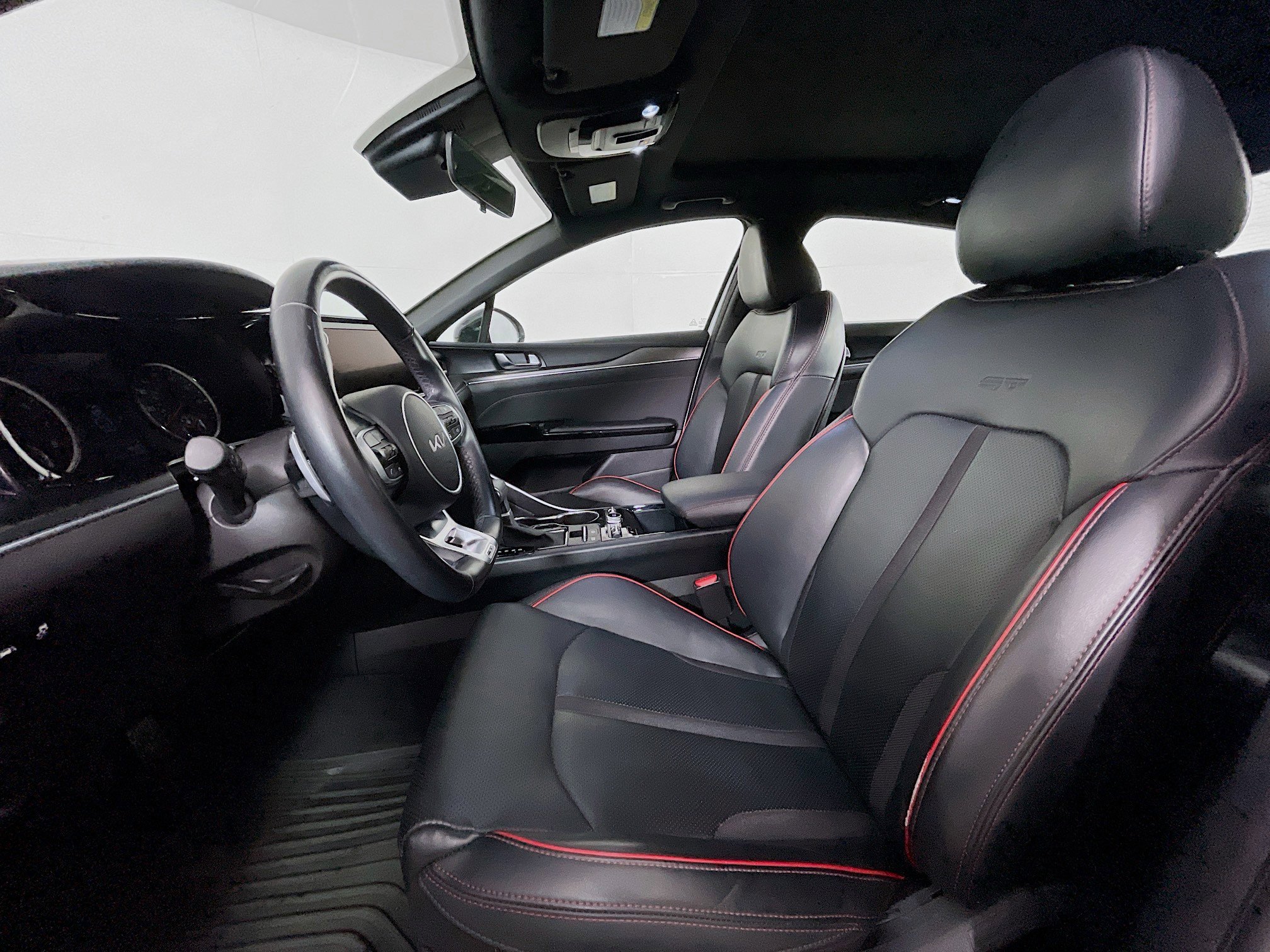 Used 2023 Kia K5 GT image 13