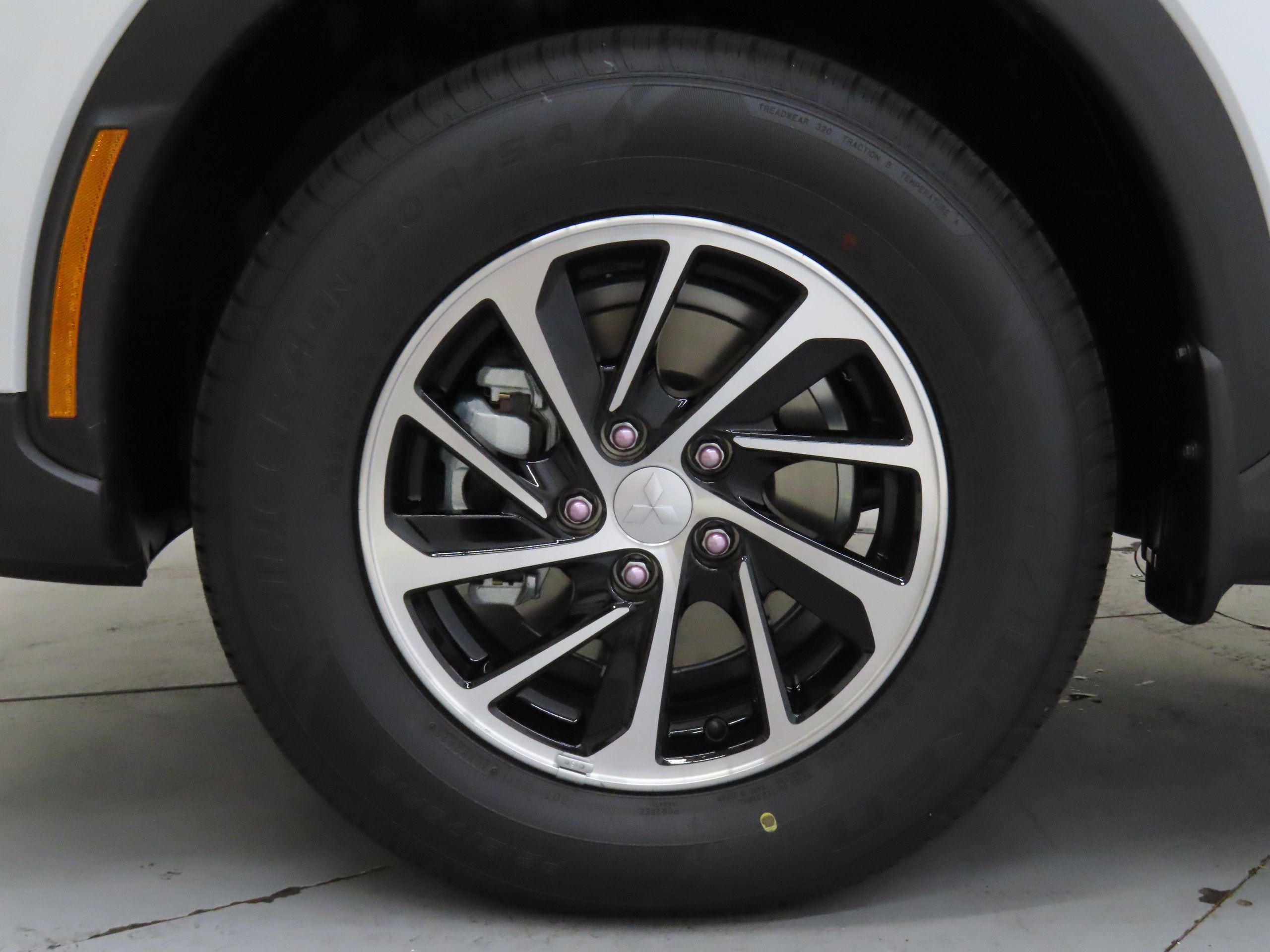 New 2026 Mitsubishi Eclipse Cross ES image 25