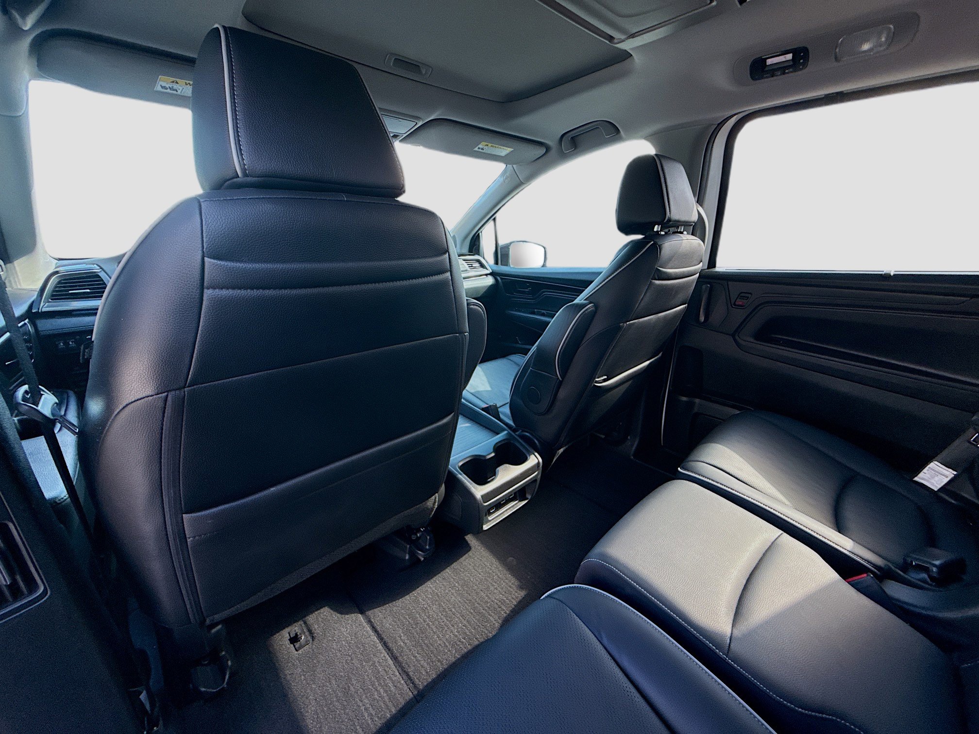 Certified 2024 Honda Odyssey Elite image 26