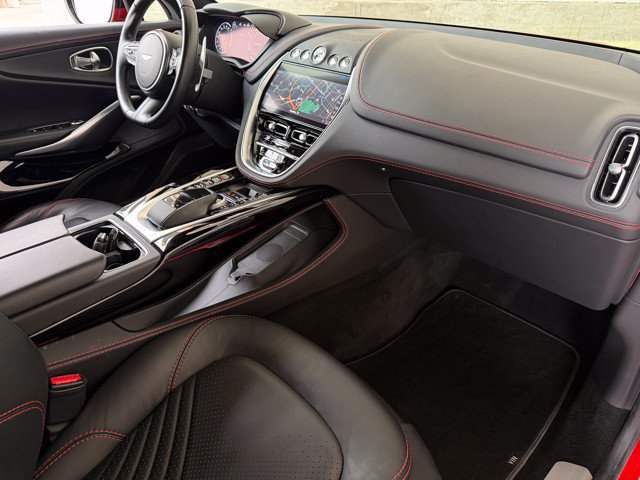 Used 2023 Aston Martin DBX AWD/4WD image 17