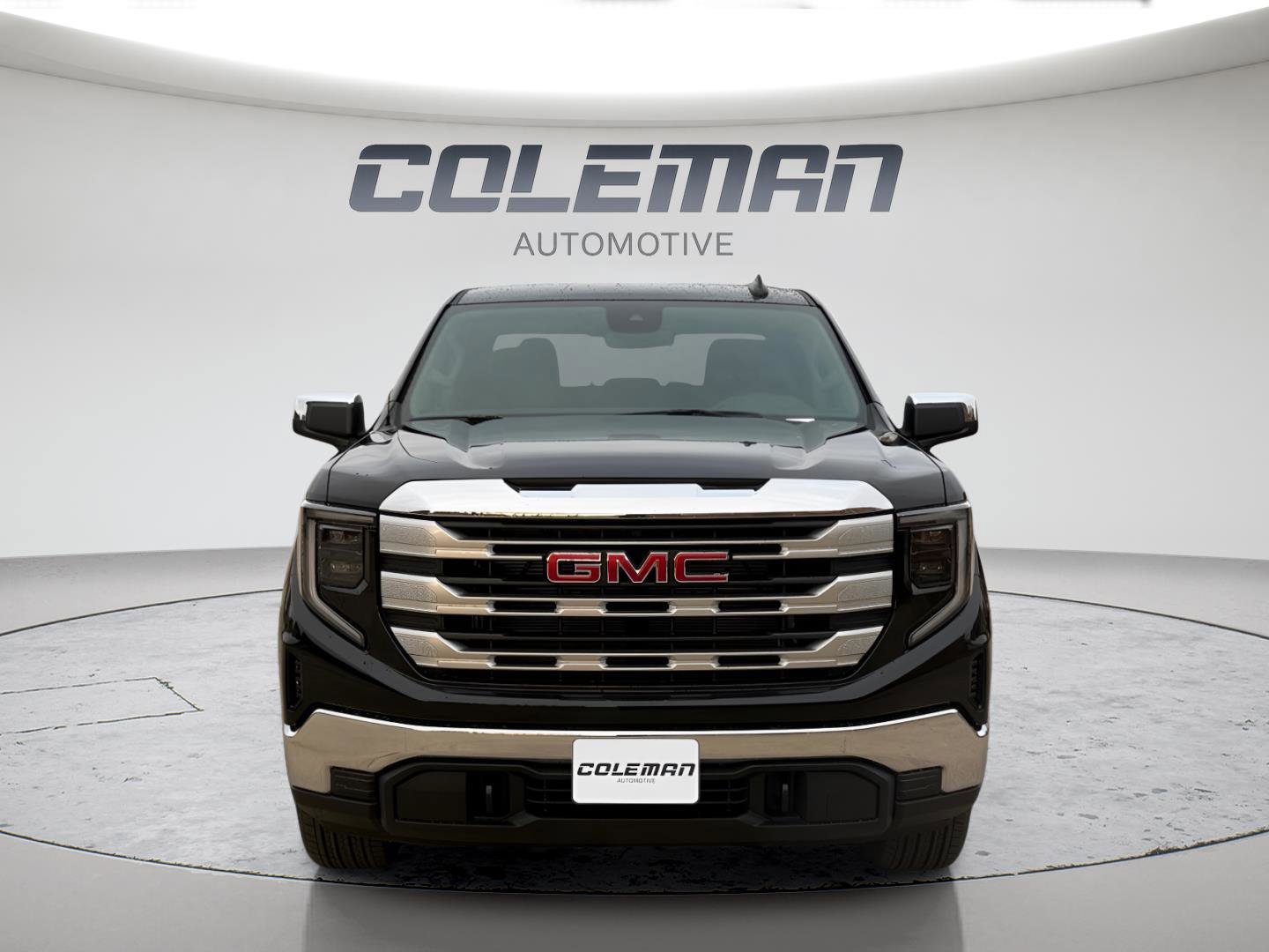 New 2026 GMC Sierra 1500 SLE w/ Preferred Package image 2