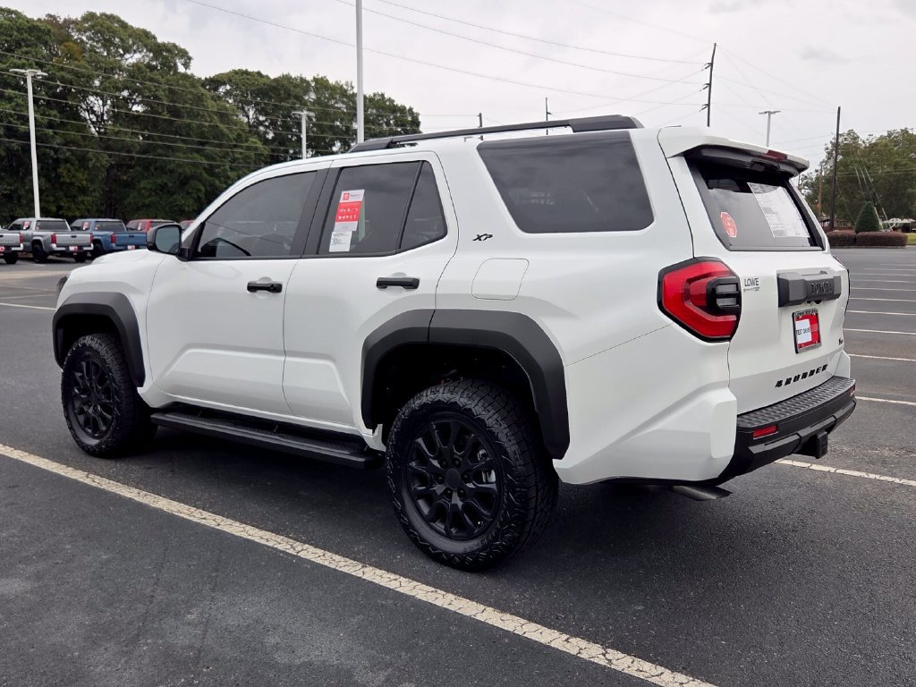 New 2026 Toyota 4Runner SR5 AWD/4WD image 9