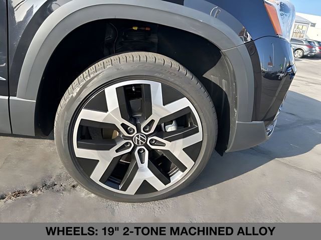 Used 2023 Volkswagen Taos SEL image 9
