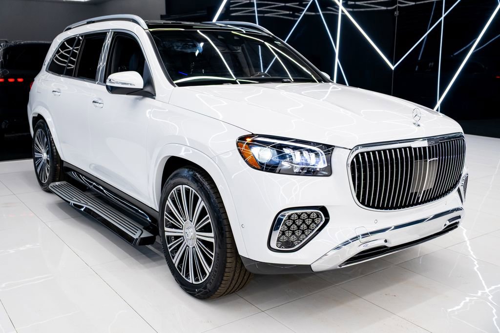Used 2026 Mercedes-Benz Maybach GLS 600 4MATIC image 6