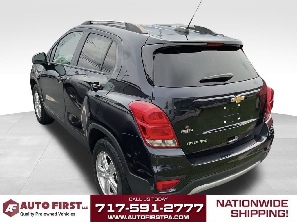 Used 2022 Chevrolet Trax LT w/ LT Convenience Package AWD/4WD image 4