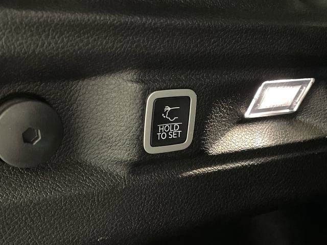 Used 2023 Jeep Grand Cherokee L Limited image 15