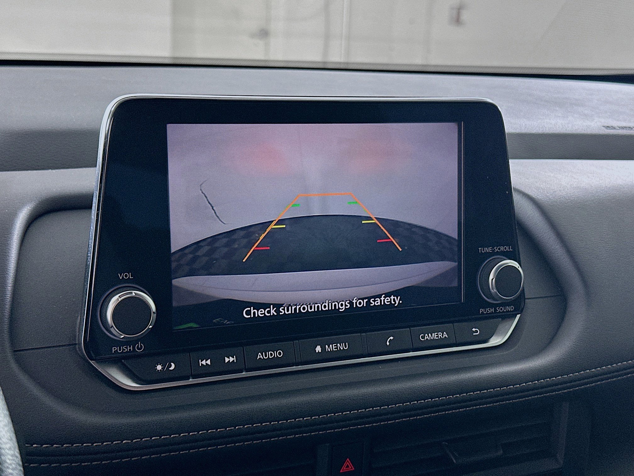 Used 2024 Nissan Rogue S FWD image 22