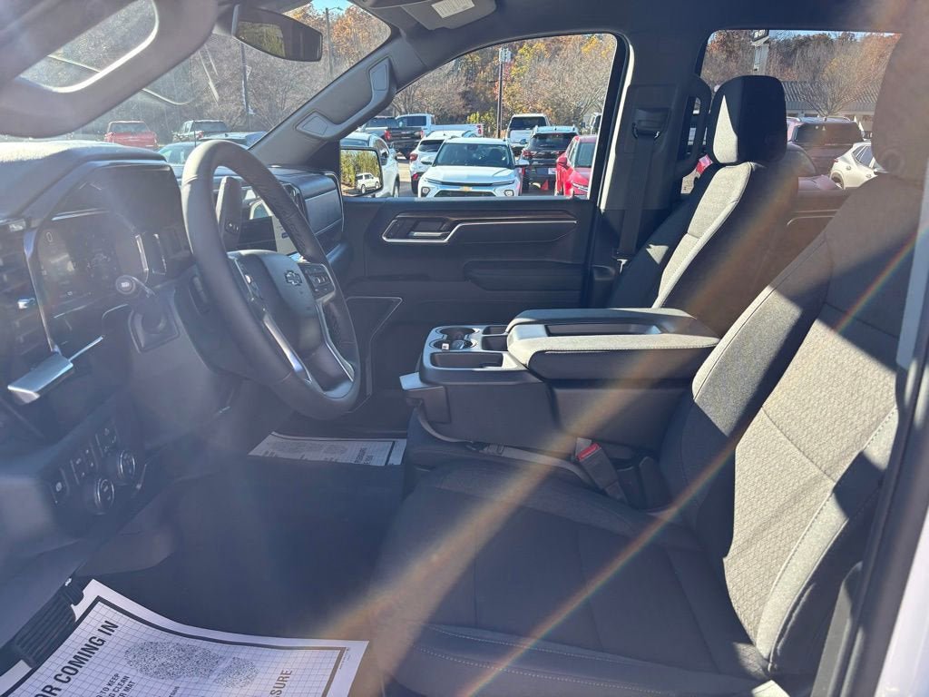 New 2026 Chevrolet Silverado 1500 RST w/ Z71 Off-Road Package AWD/4WD image 16