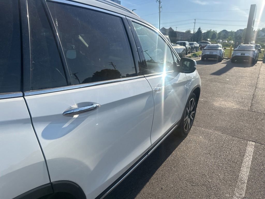 Used 2019 Honda Pilot Touring image 16
