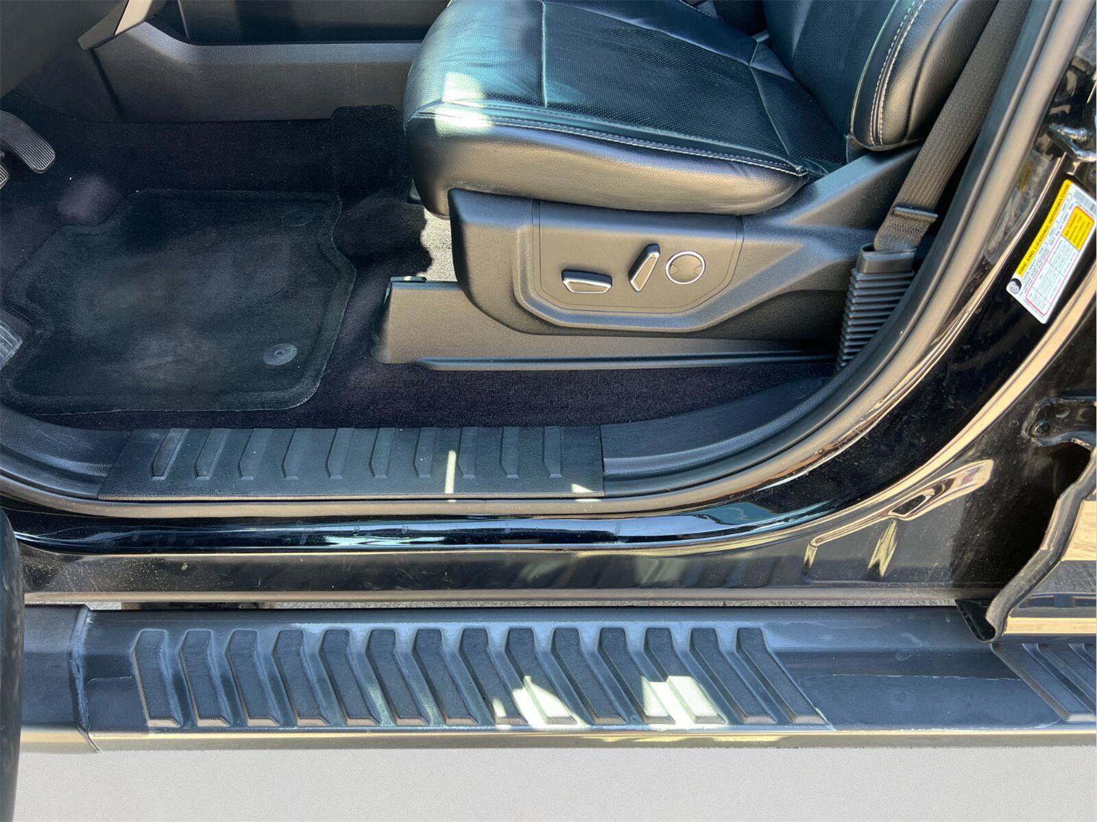 Used 2017 Ford F150 Lariat RWD image 18