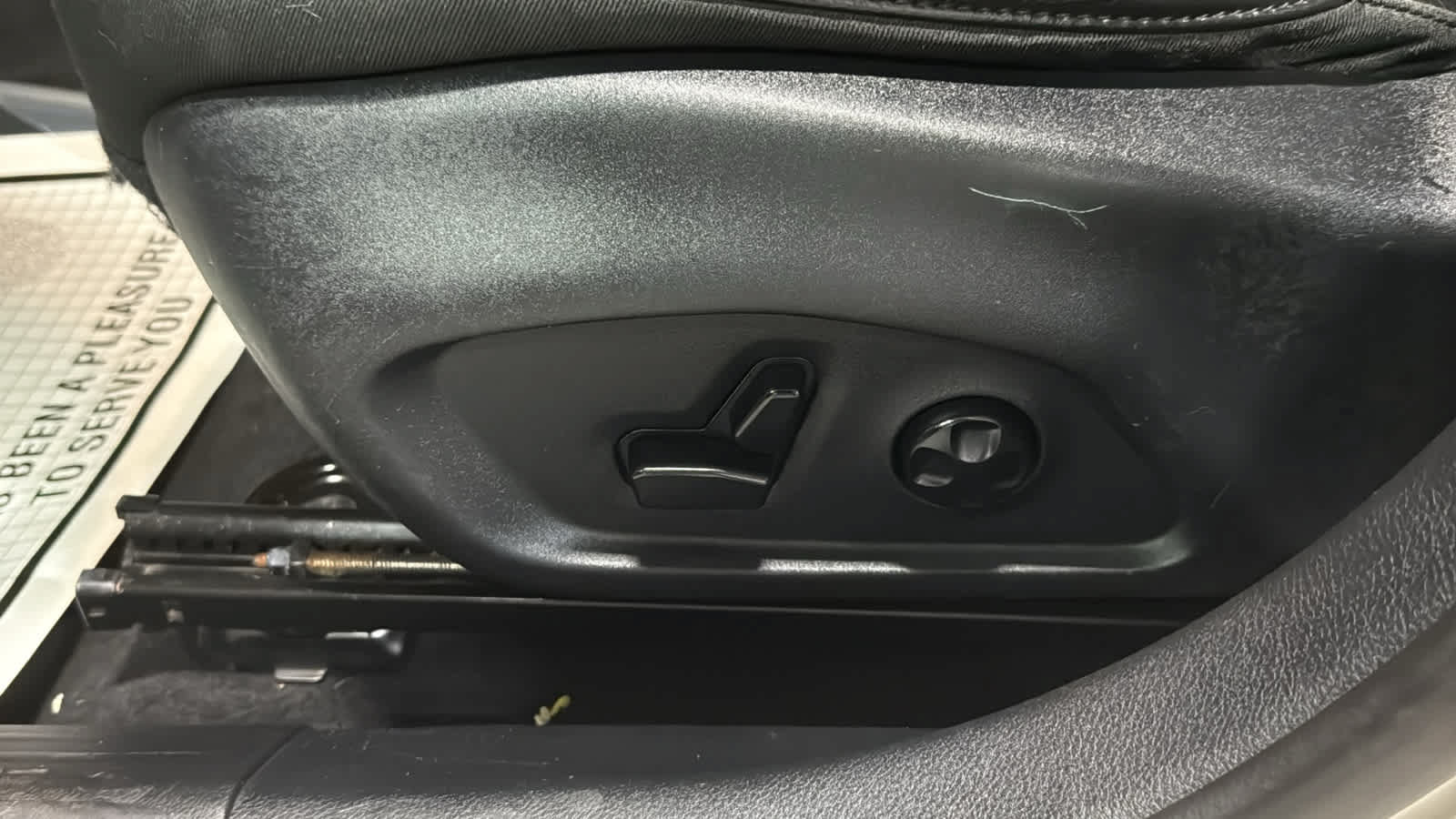 Used 2018 Jeep Compass Limited w/ Navigation Group AWD/4WD image 22