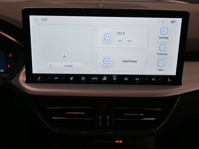 New 2025 Ford Escape SE w/ PHEV Premium Package FWD image 16