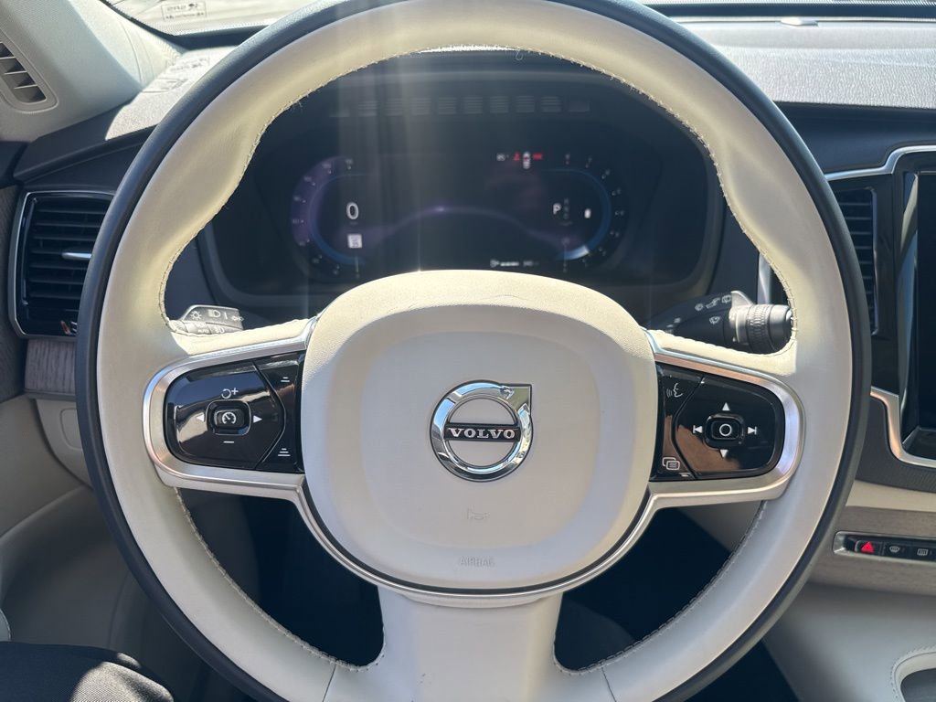 Used 2023 Volvo XC90 B5 Plus w/ Protection Package Premier image 19