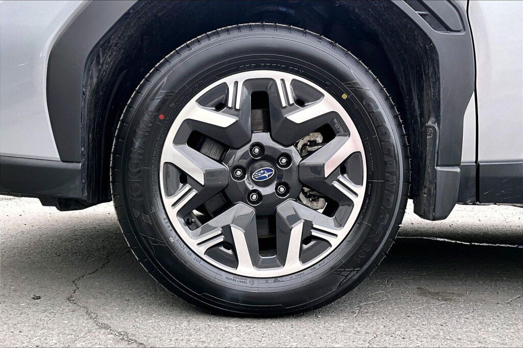 Certified 2026 Subaru Forester Premium AWD/4WD image 17
